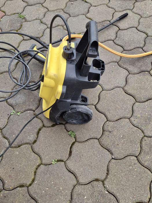 Aparat de spălat cu presiune karcher k 4 compact