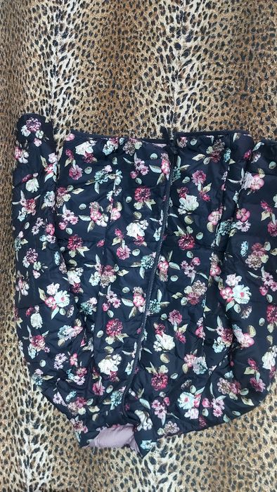 Geaca dama primăvară/toamnă  cu doua fețe