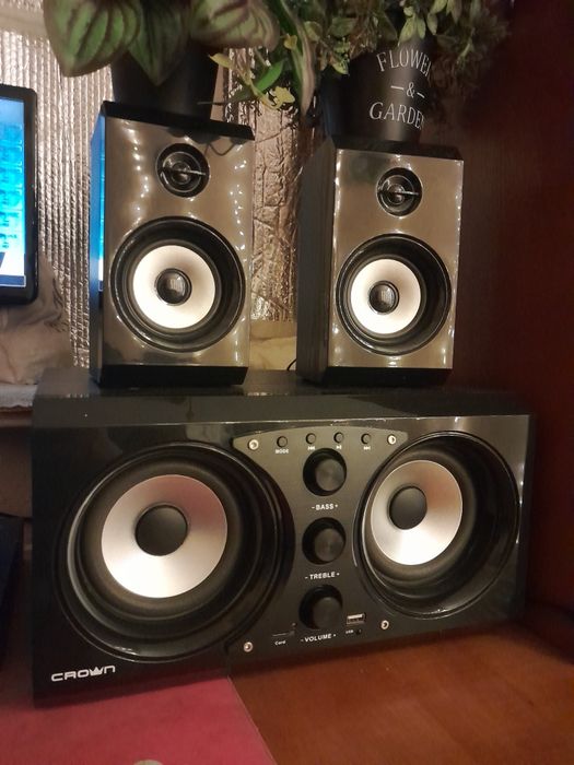 Продам акустику CROWN