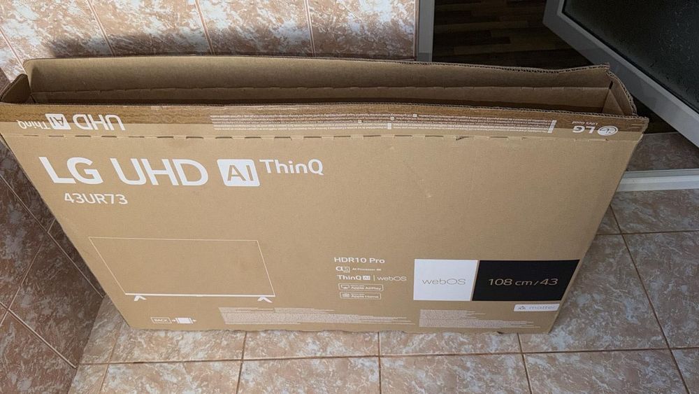 Televizor  LG UHD