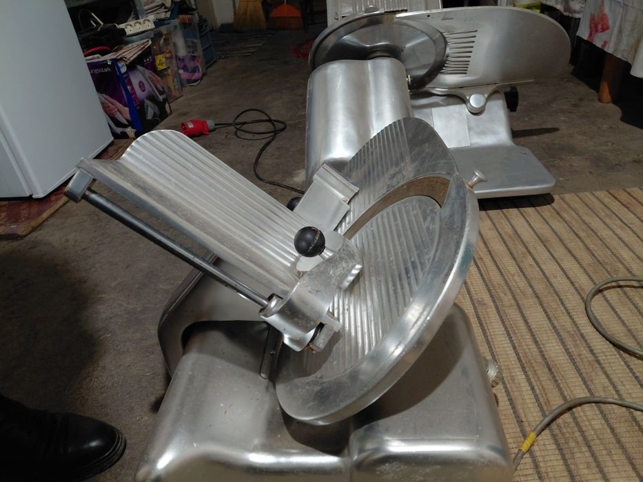 Слайс Машина/Колбасорезачка