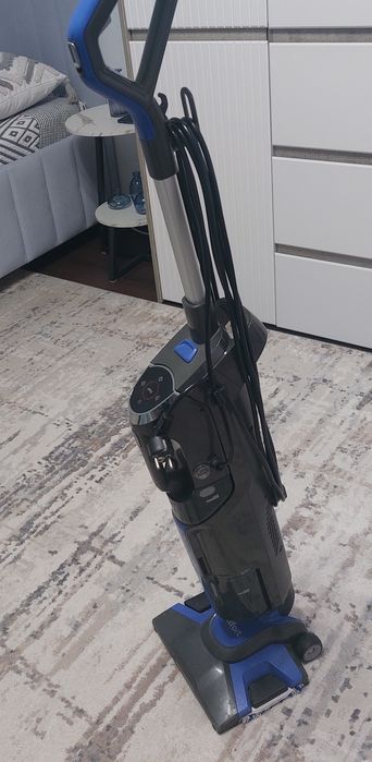 Продам паравой пылесос б/у в отличном состоянии.