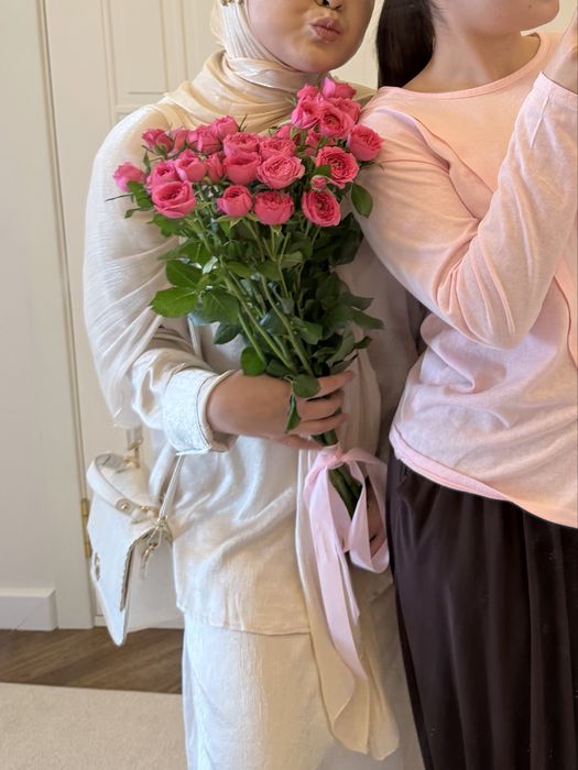 Цветы спрей розы