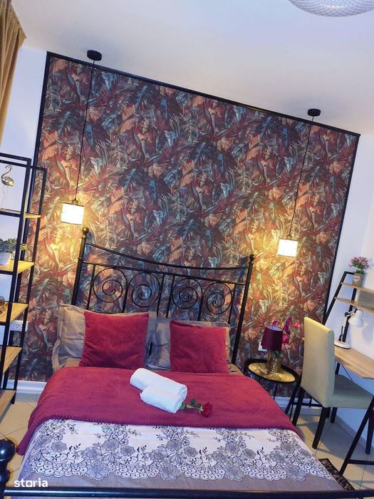 Garsoniera et 1 Lipovei bloc reabilitat - Iulius Town !!