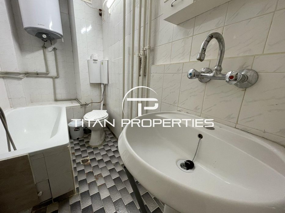 Дава се под наем Тристаен апартамент в Бургас, Славейков - 67 кв.м за 408 € - Снимка #9