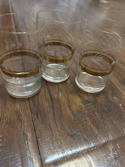 Стаканы 28 шт. Новые. Все за 250 000 сум