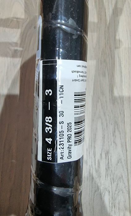 Vând racheta Head Gravity Pro 2025 Nouă