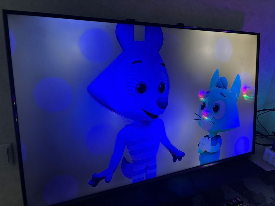 Телевизор SAMSUNG