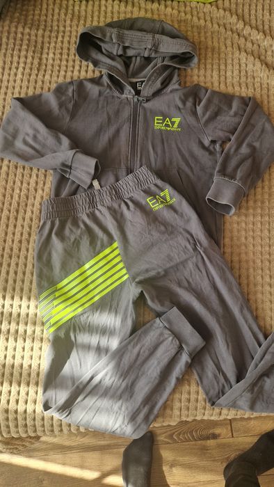 Страхотни детски дрехи за момче -8/9г