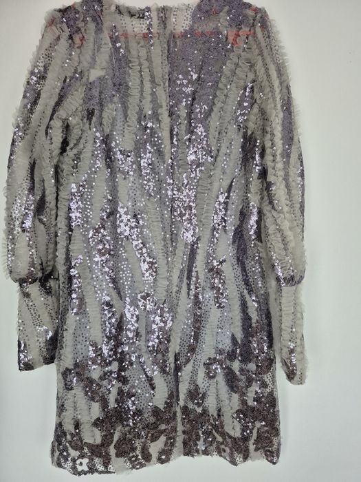 Rochie cu paiete Zara