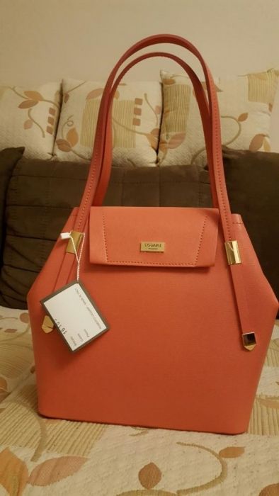 Продавам дамска чанта