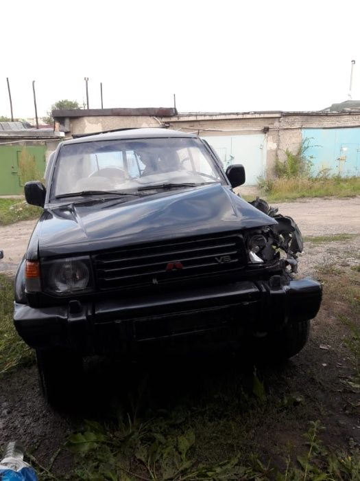 Продам Mitsubishi pajero