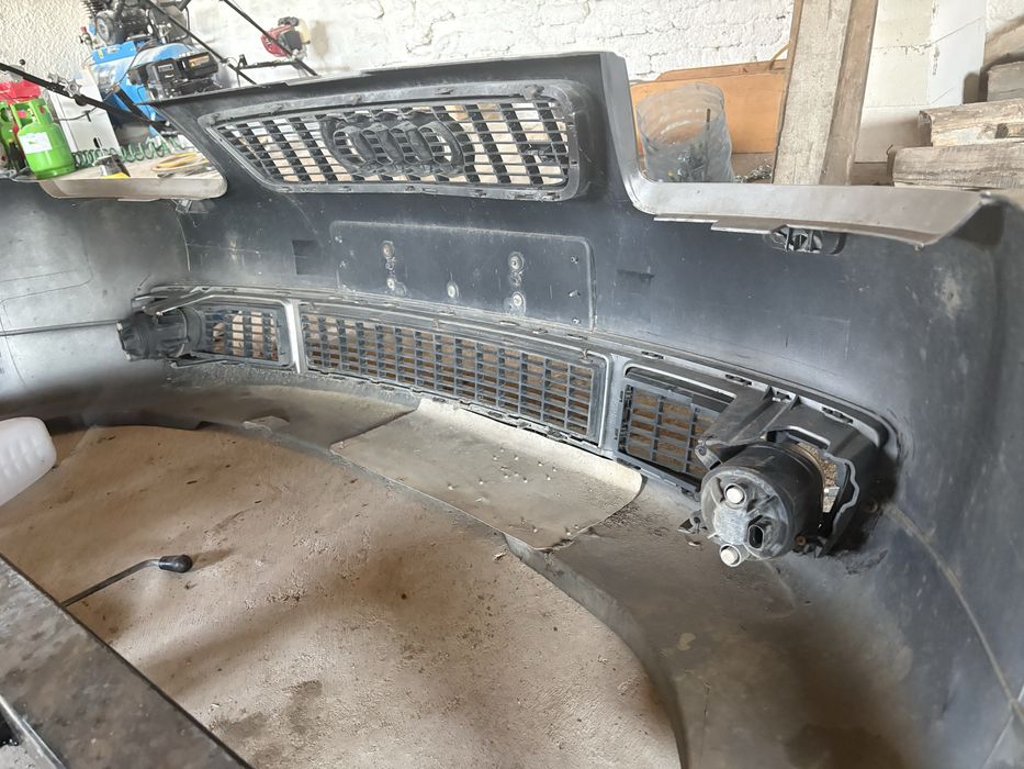 Предна броня ауди ес3 с3 s3 audi 8l