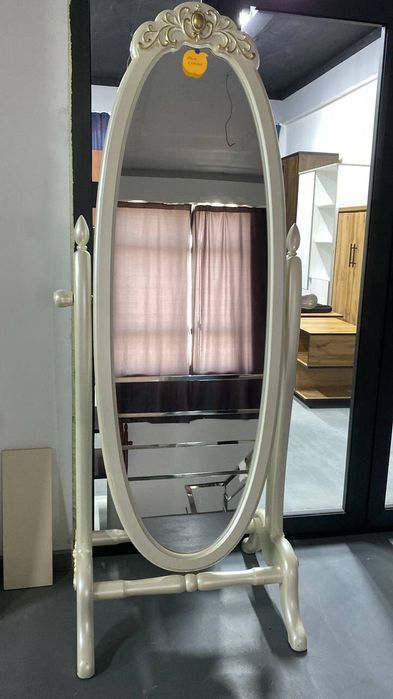 Мебель на заказ Напольная зеркало и в наличии