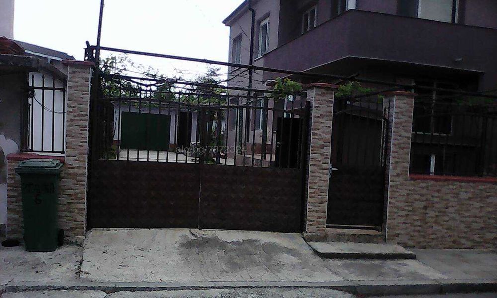 Дава се под наем Гараж / Паркомясто в Бургас, Ветрен - 18 кв.м за 109.65 € - Снимка #1
