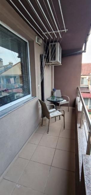 Дава се под наем Тристаен апартамент в Пловдив, Кършияка - 86 кв.м за 770 € - Снимка #9