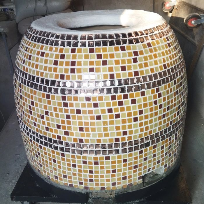 Тандыры разные хлеб самса т.д.