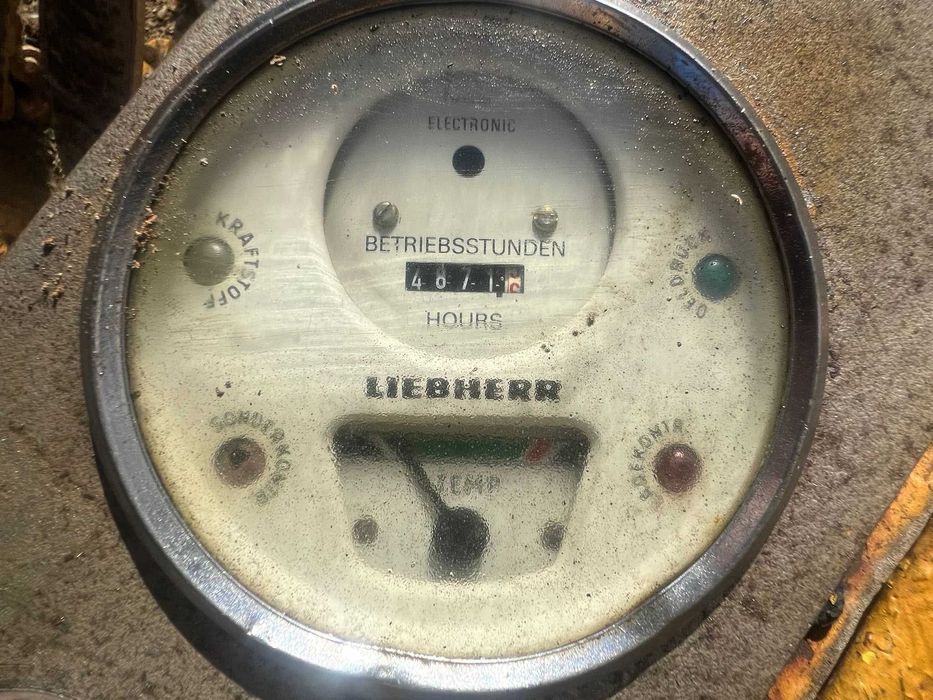 Багер Liebherr 941 с пилотна машина ABI – Тегло 38 T