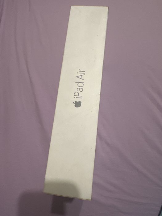 Продам  планшет iPadAir 2