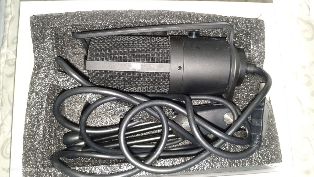 Продается профессиональный Микрофон