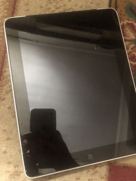 Продам Планшет Айпад