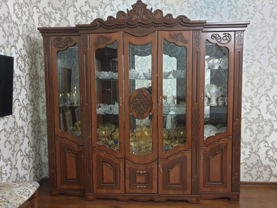 Stenka sotiladi, sastayaniyasi juda yaxshi, 2,000,000 som kelishamiz