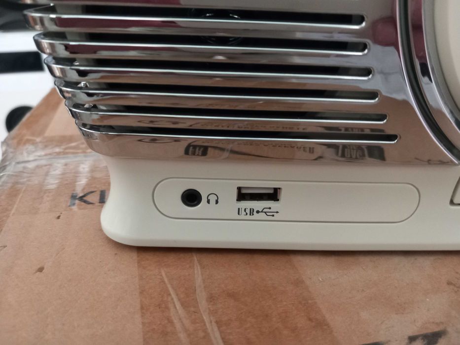 SUPER OFERTA Radio retro RCD-70