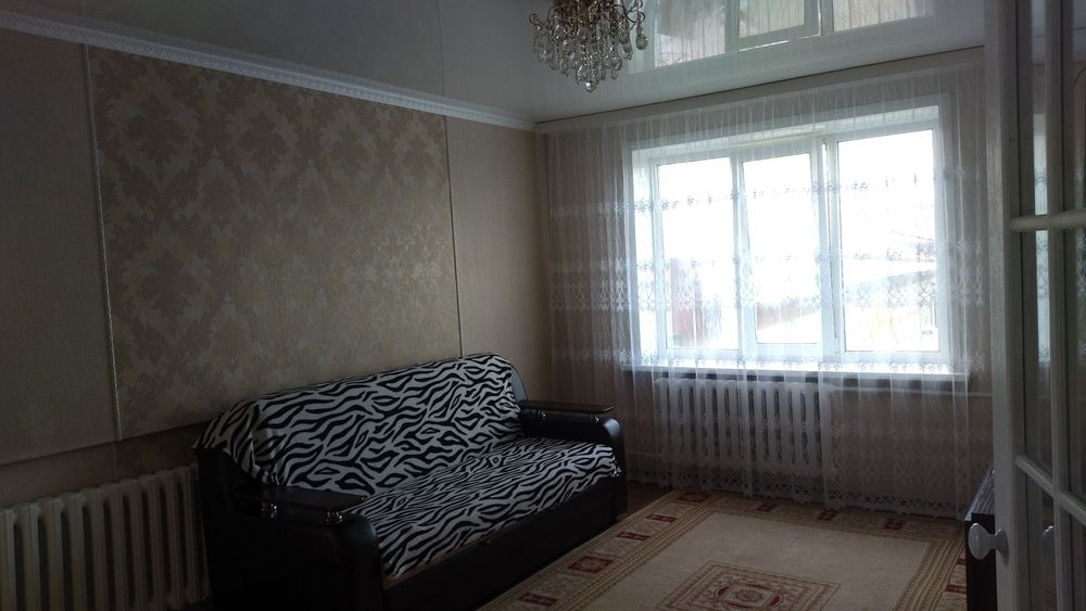 Продаю 4 комнатную квартиру