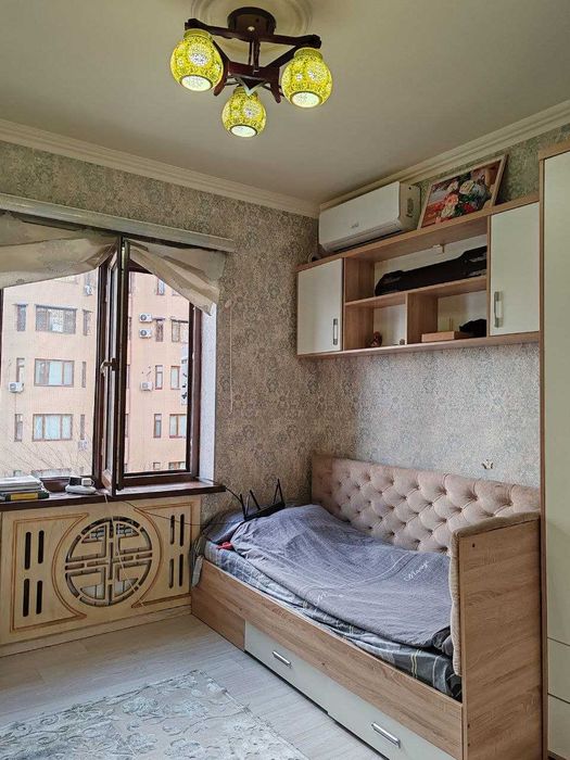 Паркентский рынок 4 комнатная