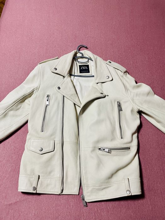 Geaca zara noua piele