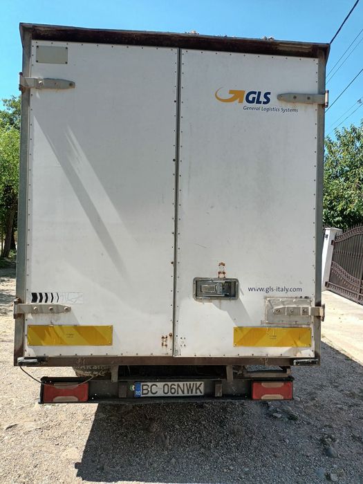 Autoutilitara Iveco