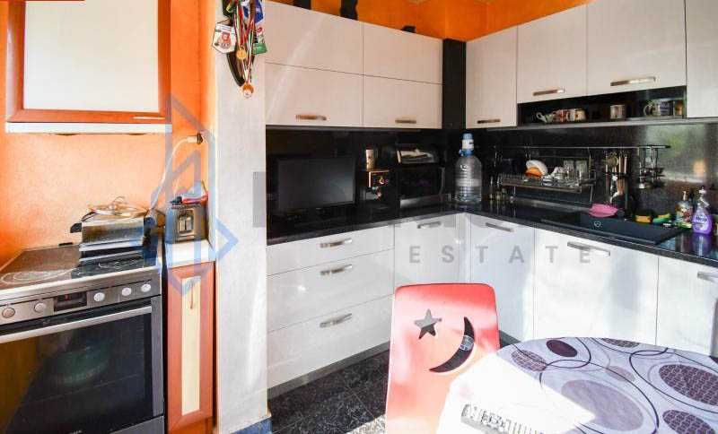 Дава се под наем Тристаен апартамент в София, Борово - 65 кв.м за 520 € - Снимка #2