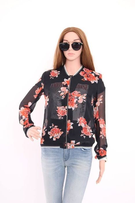 Дамско яке S размер