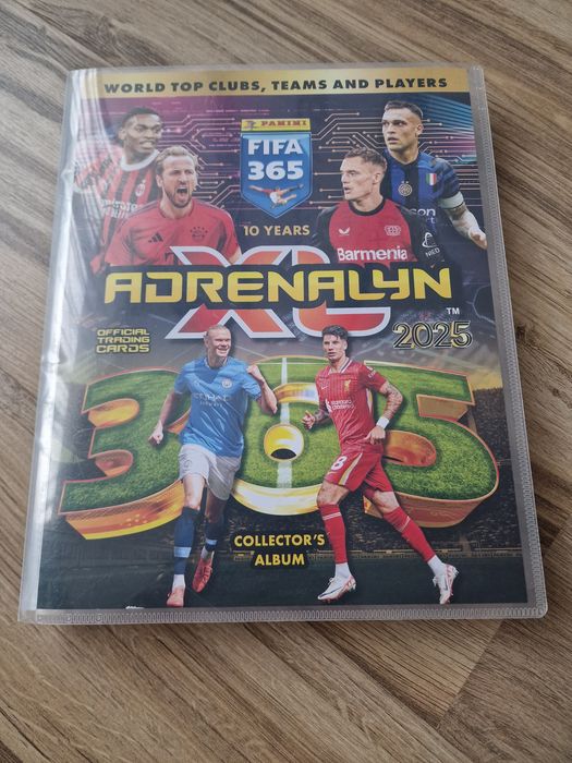 Album Fifa Adrenalyn 2025. Complet
