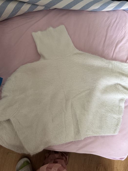 Зимни блузи и пуловери на Pinko, Zara, Karl Lagerfeld