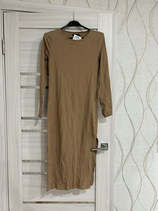 Платья женские новые