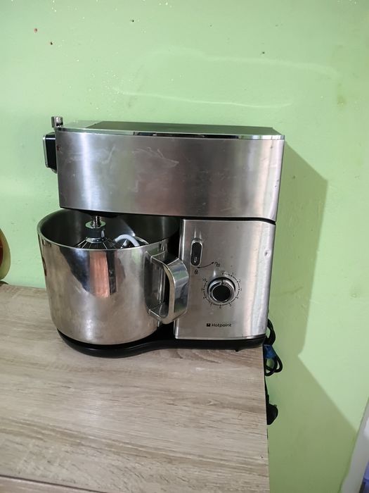 Robot bucatarie  Hotpoint