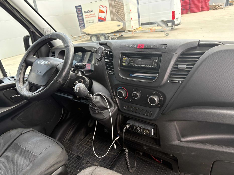 Autoutilitara IVECO DAILY 35C15 N1