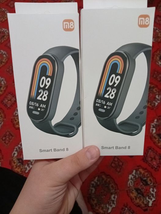 Mi band 8 narxi donasi 100000 soʻm ikkita osez kelishtirib beraman