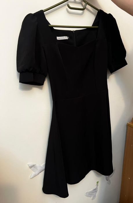 Продаю разные платья, как повседневные и тд.