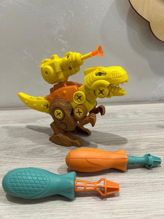 Конструктор "Мир Динозавров".