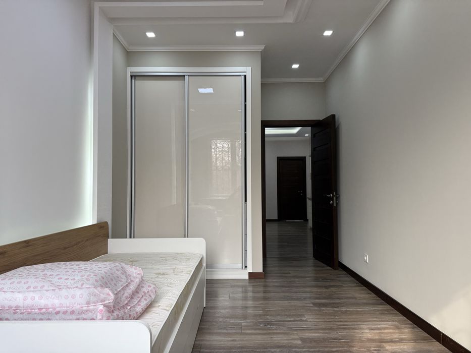 Сдам 3х ком / Ц-5 / / Лакост / Банк Ипак Йоли