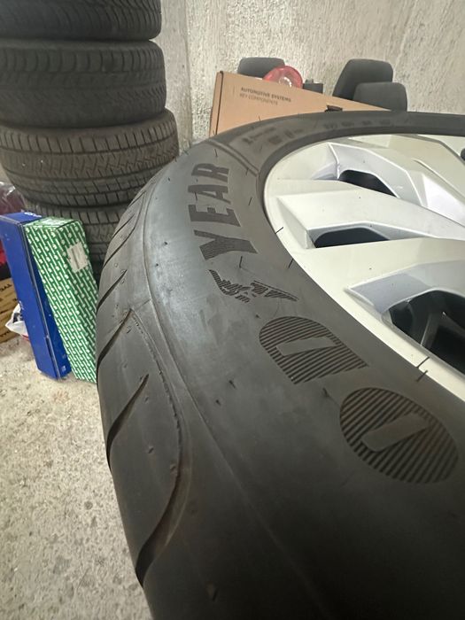 Гуми GoodYear Eagle F1 SUV 4x4  255/55/19