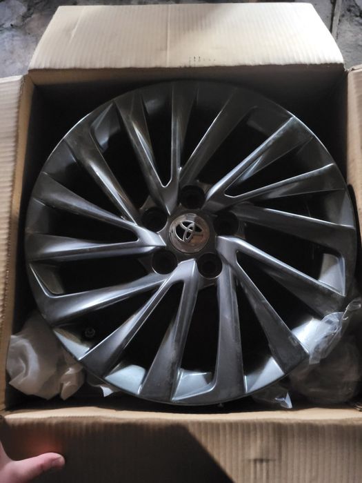 Продам 3 диска в отличном состоянии