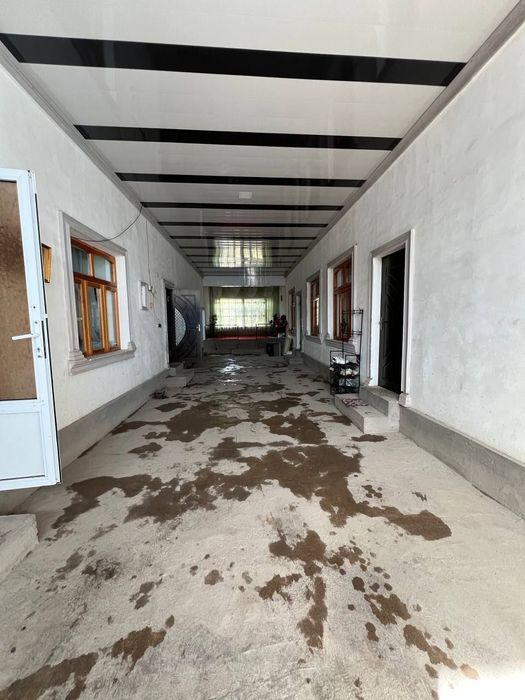 Срочно Азадбашда Уй сотилади 9 соток 7 хона 120.500 $