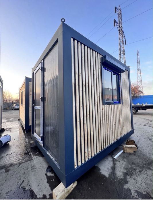 Vand container cu riflaje lemn vitrina modele unicate