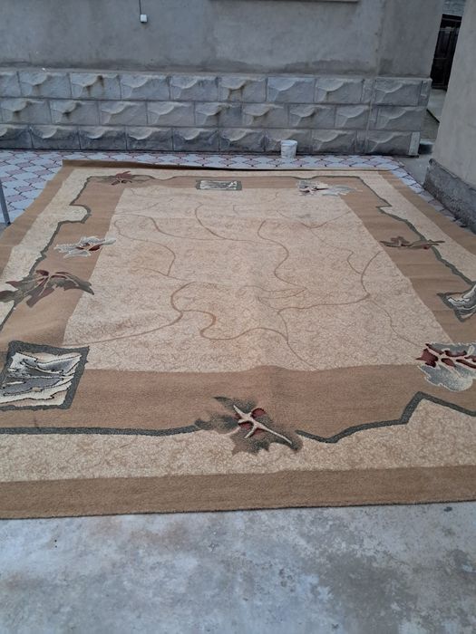 Продается ковер б/у