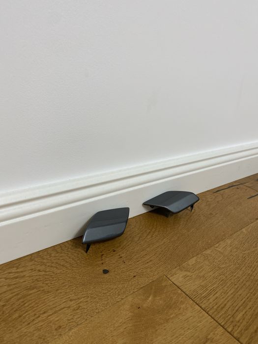 Сарас / Capace - stanga si dreapta spalator far bara Golf 6