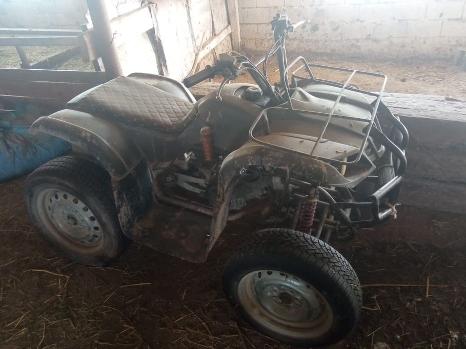1 квадроцикла и 1 мотоцикл