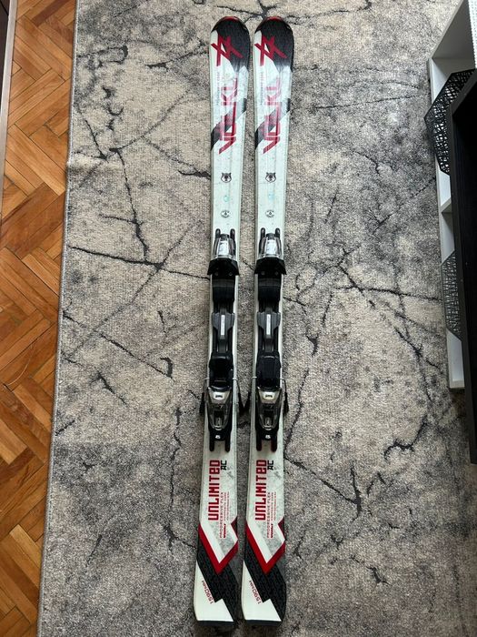 Set ski alpin - Schiuri, Clapari, Bețe